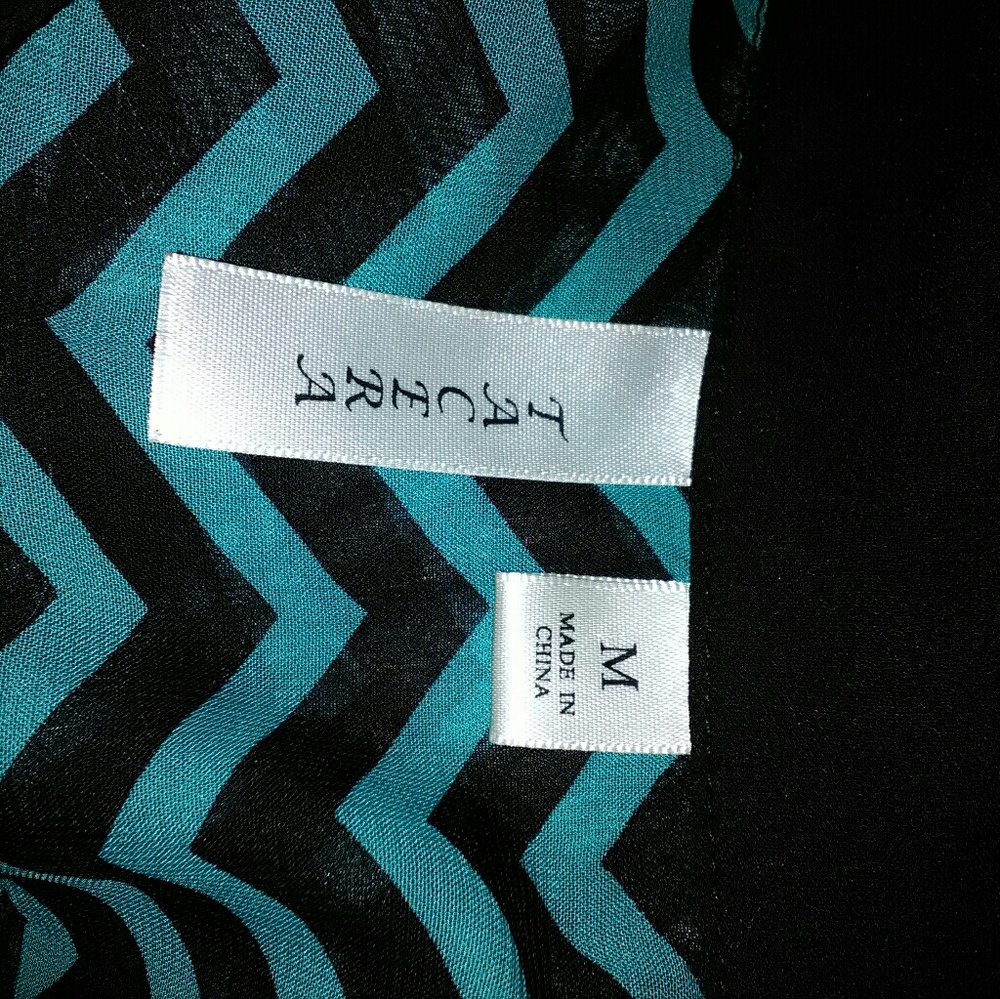 Blouse - Picture 2 of 2